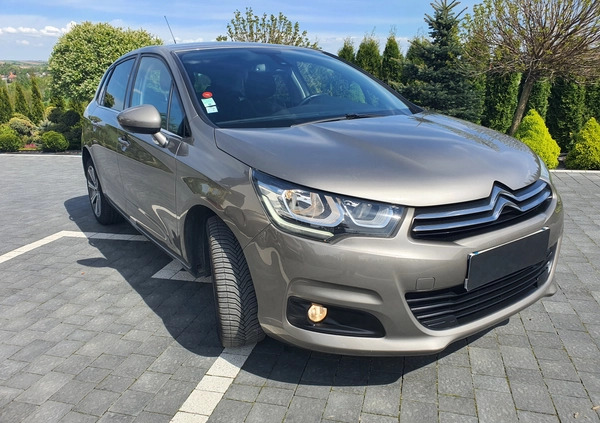 Citroen C4 cena 29900 przebieg: 104000, rok produkcji 2016 z Pyrzyce małe 121